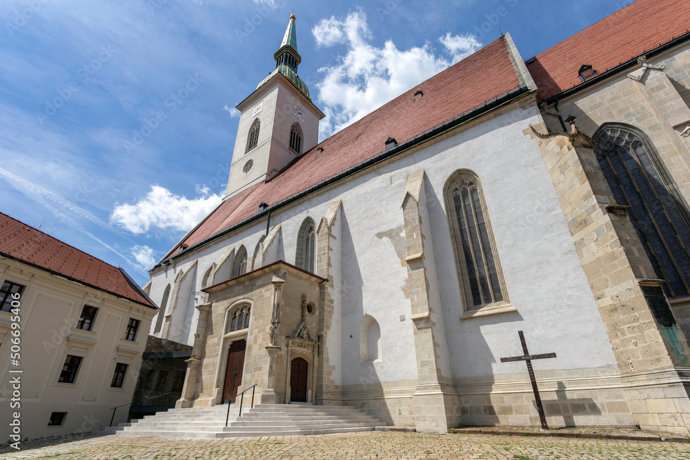 Fototapeta premium St Martin's Cathedral in Bratislava