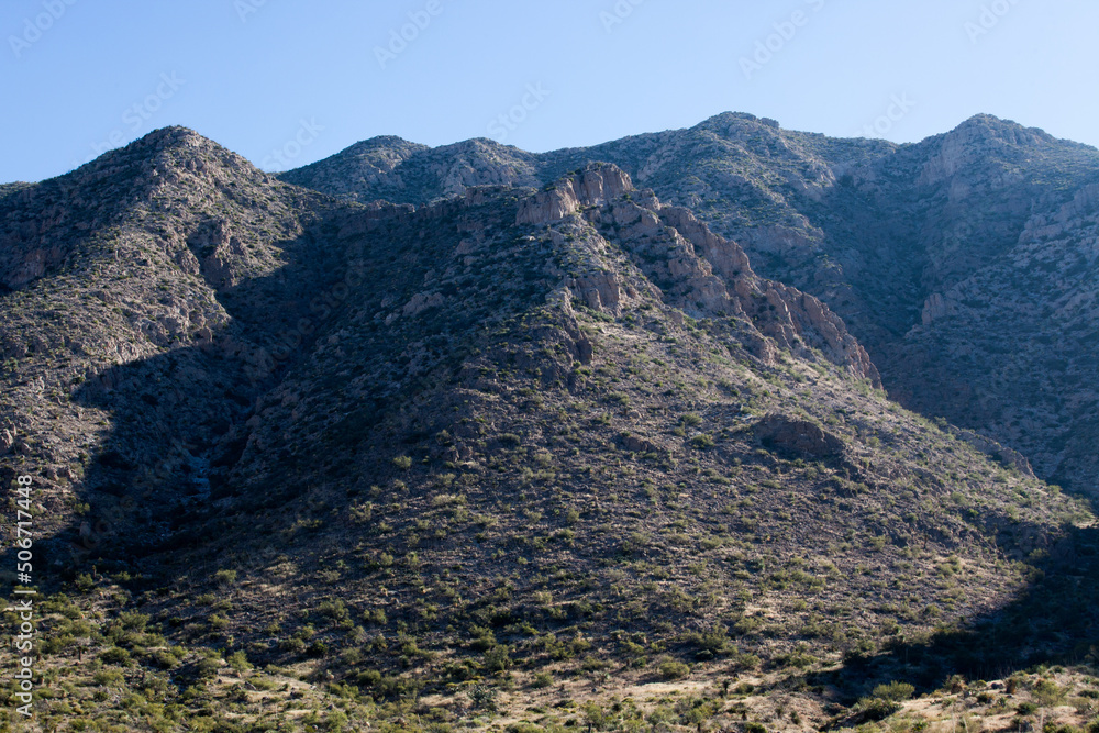 Naklejka premium Mountain landscape in the dry desert