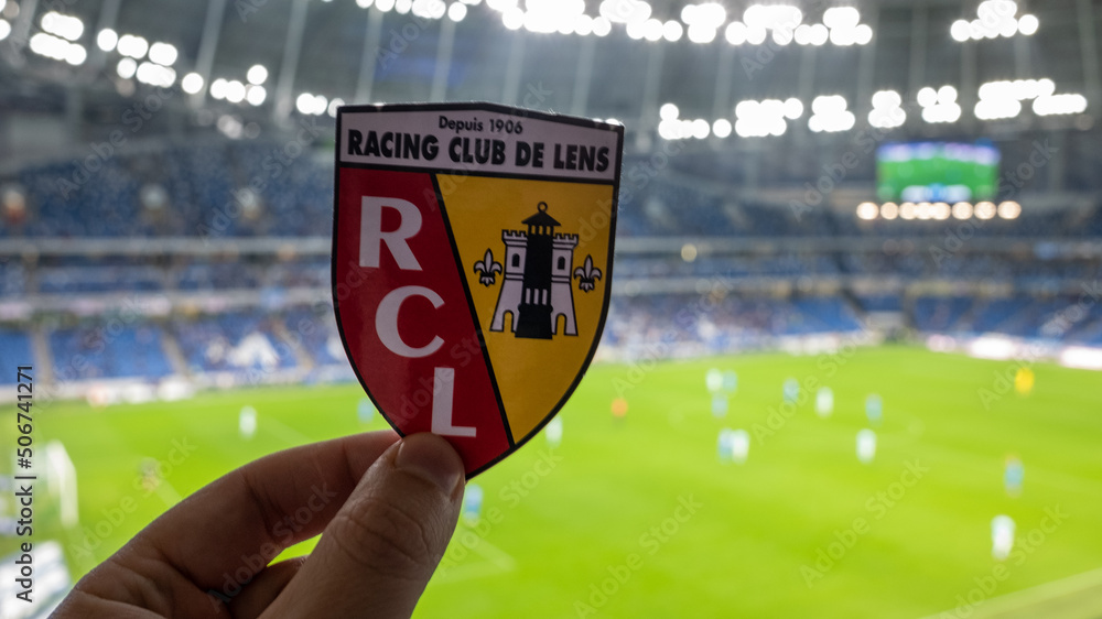 teugels sofa lood September 13, 2021, Lens, France. The emblem of the RC Lens football club  against the background of a modern stadium. Stock Photo | Adobe Stock