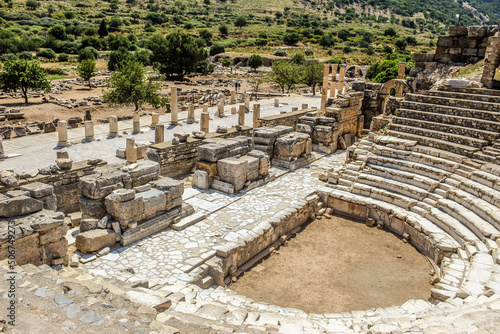 roman amphitheater