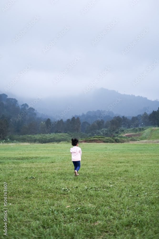 Puncak Bogor area is one of the favorite tourist destinations for Jakarta residents. Puncak Bogor area is one of the favorite tourist destinations for Jakarta residents.