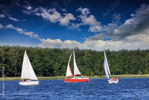 Fototapeta Naklejka Na Ścianę i Meble -  Mazury. Jezioro Kisajno