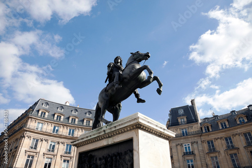 Slika na platnu Famous Etienne Marcel Square in Paris France