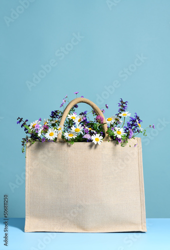 Beige cotton tote bag with wildflowers