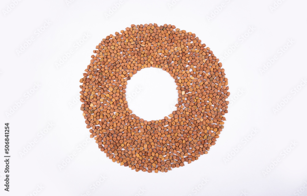 chickpeas (Bengal Gram) on white background. Close up of Organic chana or chickpea (Cicer arietinum). for design and banner. top view chickpeas. chickpeas (Bengal Gram) on white background. Close up of Organic chana or chickpea (Cicer arietinum). for design and banner. top view chickpeas.