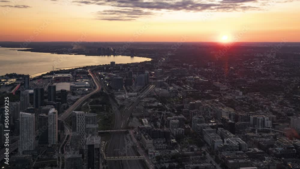 4K Timelapse Sequence of Toronto, Canada - The West of Toronto and Mississauga from day to night as seen from the CN Tower 4K Timelapse Sequence of Toronto, Canada - The West of Toronto and Mississauga from day to night as seen from the CN Tower