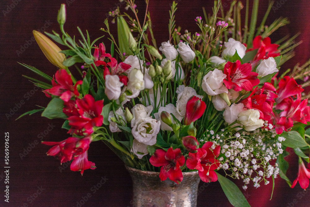 Red and White Bouquet Old Painting Red and White Bouquet Old Painting