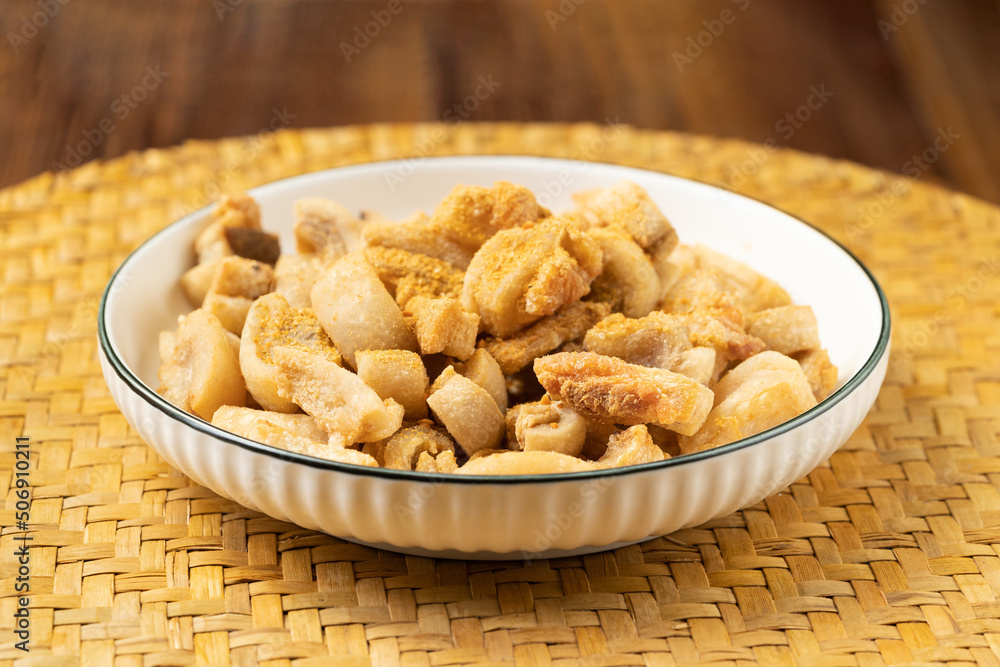 Classic side dish - lard residue Classic side dish - lard residue