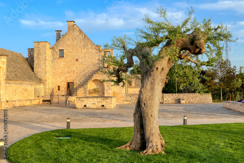 Foto View of a typical Apulian masseria. Puglia, Italy