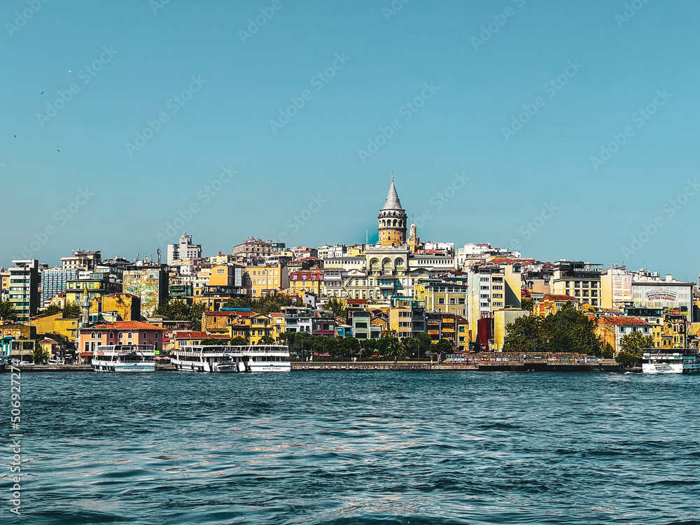 Fototapeta premium Galata Tower in Istanbul