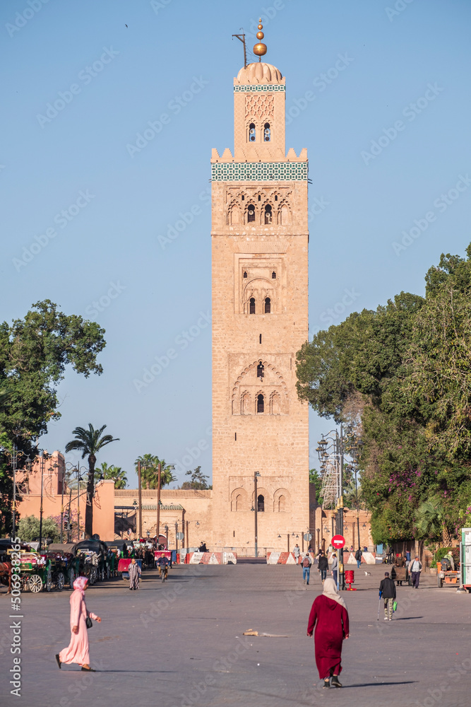 Koutoubia, built in the 12th century by Almohad Berber caliph Yaqub al-Mansur, marrakesh, morocco, africa