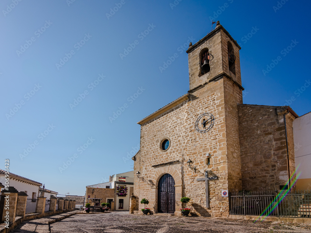 Iglesias y lugares emblemáticos de estilo renacentista del bonito pueblo de Canena, en la provincia de Jaén.
Churches and emblematic places of Renaissance style, of the beautiful town of Canena.
