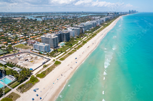Stampa su tela Surfside Condo Building Collapse in Miami Beach Florida