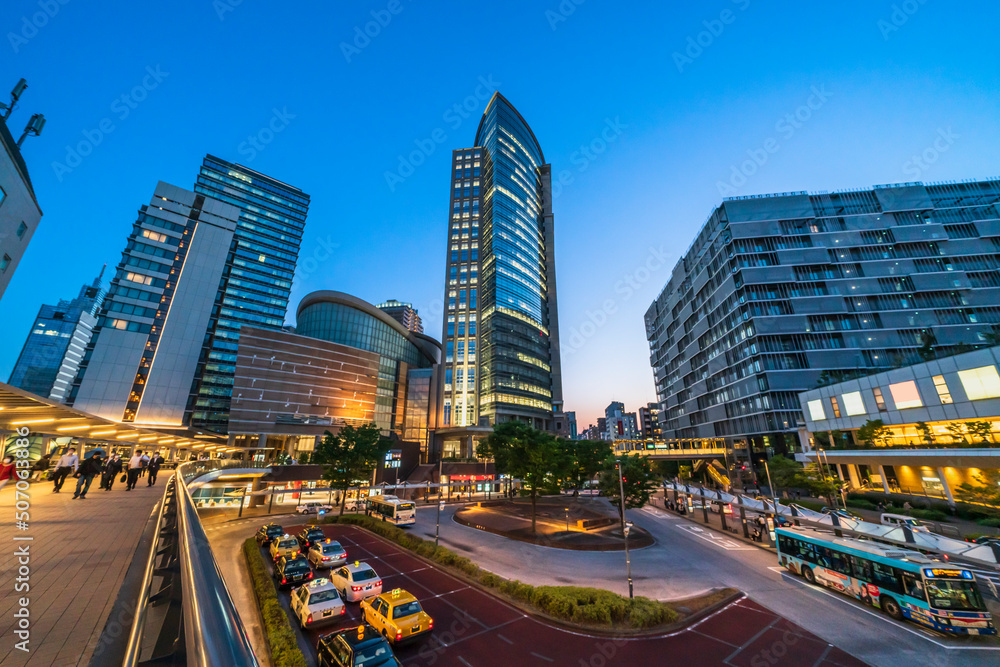 Naklejka premium 川崎駅西口の都市夜景【神奈川県・川崎市】 Kawasaki cityscape - Kanagawa prefecture, Japan