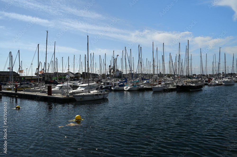Obraz premium Port de plaisance de Saint-Malo en Bretagne
