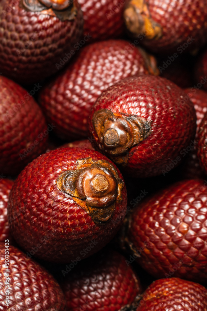 Aguaje is a fruit widely consumed in the Amazon, it is nutritious and has many properties that make it very delicious.