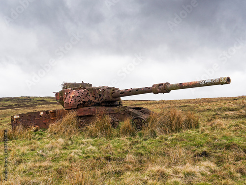 Принти на полотні Otterburn ranges, Northumberland, UK with tanks used for target ractice