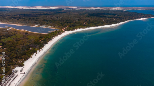 Jericoacoara Jijoca Lagoa Praia Paraíso Tropical Dunas Mar Ceará Nordeste Brasil Vila Pescadores Pitoresco Paisagem Cênica Vento Viagem Viajar Turismo Turístico