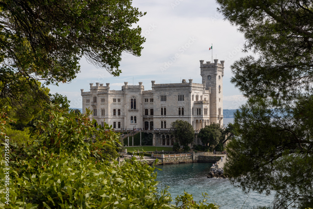 Fototapeta premium Triest _ Schloss Miramare _ Italien