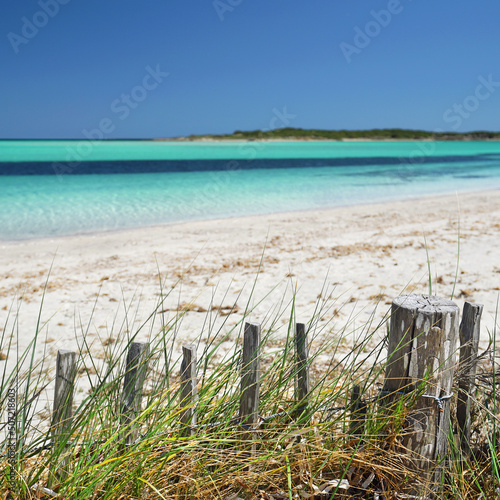 Blick   ber den Strand