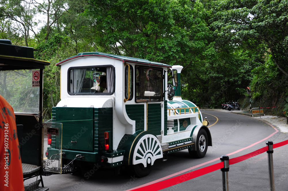 zoo, european style, garden buggy, vehicle