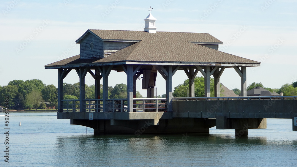 A gazebo on a pier in Lake Norman in Huntersville, North Carolina (NC).