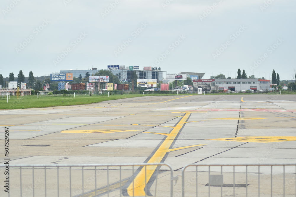 Airplane parking zone landing yellow lines