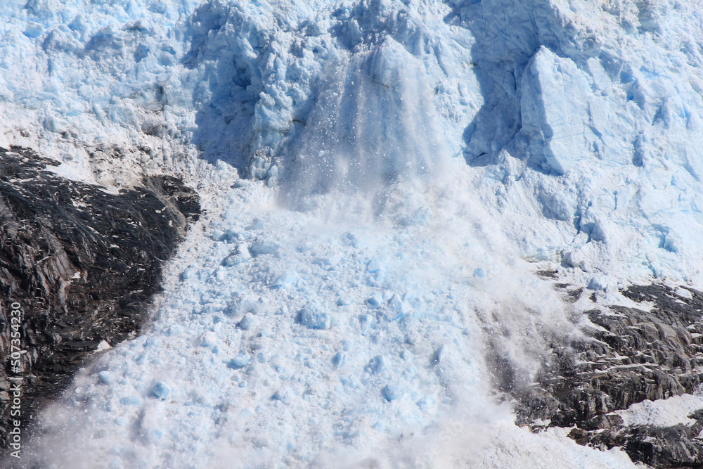Obraz premium Eqip Sermia glacier calving with a loud ice avalanche (horizontal), Eqip Sermia, Greenland