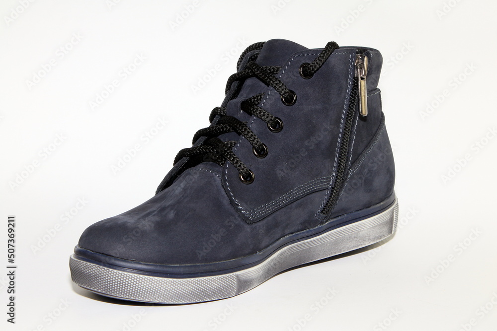 Shoes for cold seasons made of genuine leather Shoes for cold seasons made of genuine leather