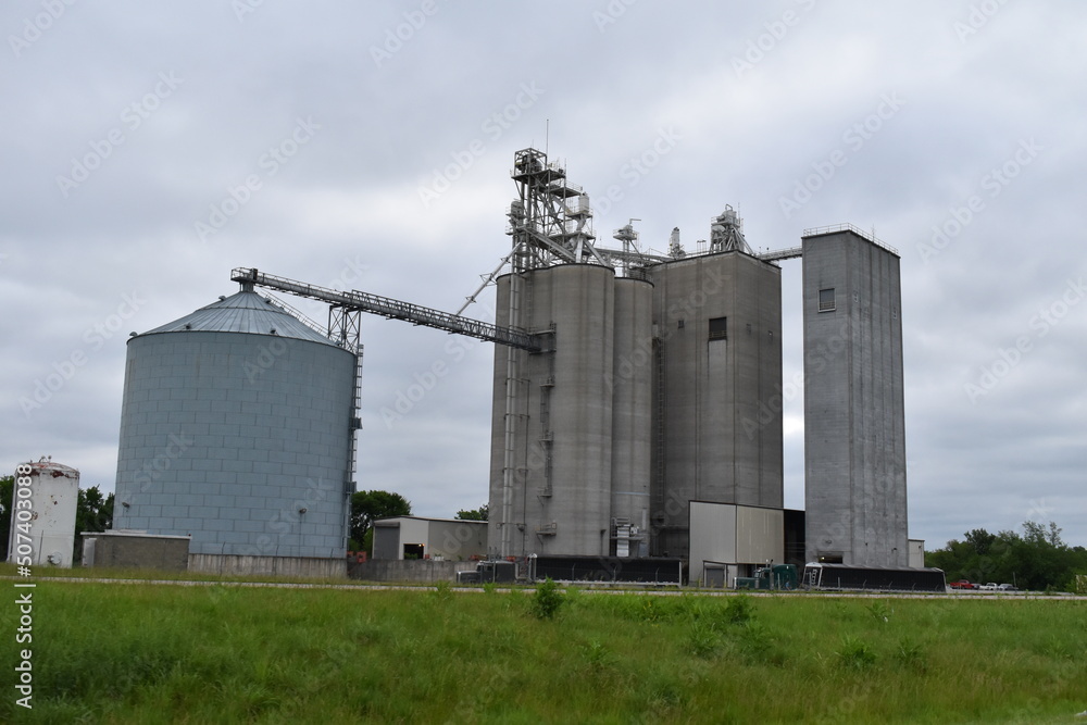 Grain Elevator Grain Elevator
