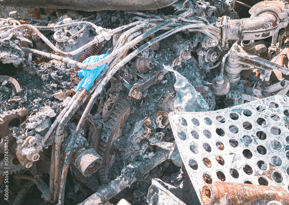 The war in Ukraine, the engine of the exploded MTLB melted from the temperature. The war in Ukraine, the engine of the exploded MTLB melted from the temperature.
