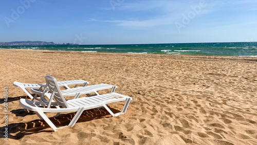 Tableau sur toile Empty summer beach with sand