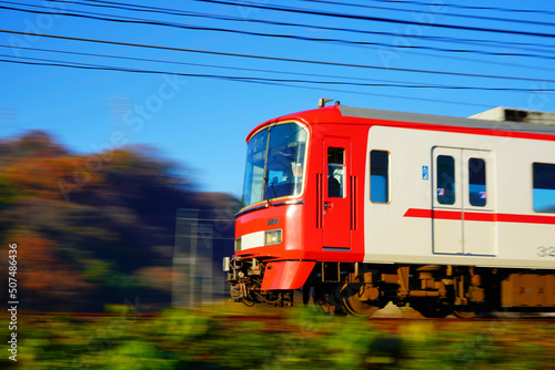 田舎を走る名鉄電車