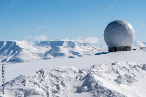 Fototapeta Naklejka Na Ścianę i Meble -  Svalbard Satellite Station, Arctic circle, Norway