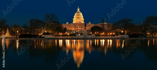 Foto US Capitol Hill night