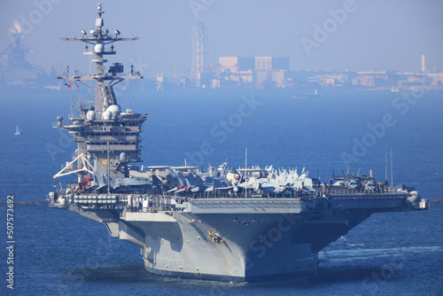 Print op canvas Yokosuka Kanagawa Pref, Japan - 2021 Aug 28 : USS Carl Vinson (CVN-70) Nimitz-class nuclear-powered aircraft carrier operated by the United States Navy maneuvering in Yokosuka Bay