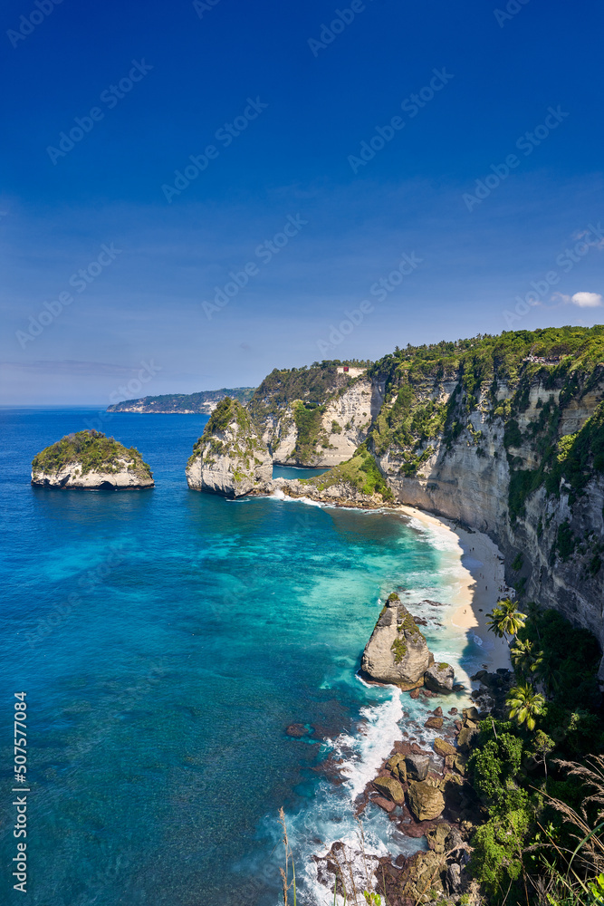 Diamond Beach, Nusa Penida, Bali, Indonesia Diamond Beach, Nusa Penida, Bali, Indonesia