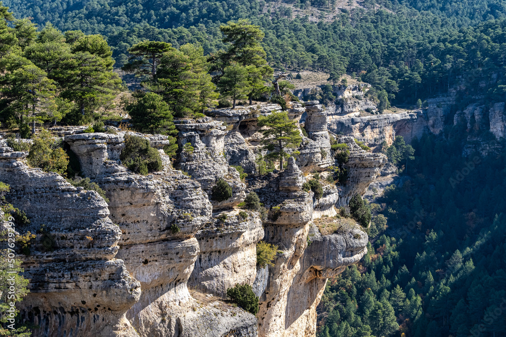 Naklejka premium Panoramic view of the Serrania de Cuenca at Una in Spain. Hiking trails La Raya and El Escaleron in Una