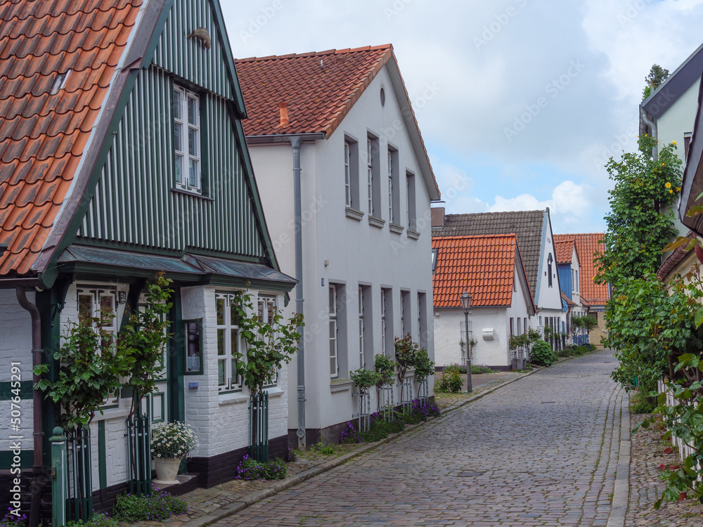 Das Fischerdorf Holm in Schleswig-Holstein Das Fischerdorf Holm in Schleswig-Holstein