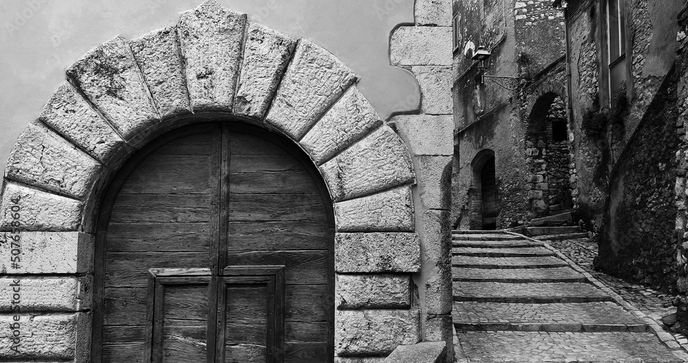 Italia in bianco e nero, borghi medievali