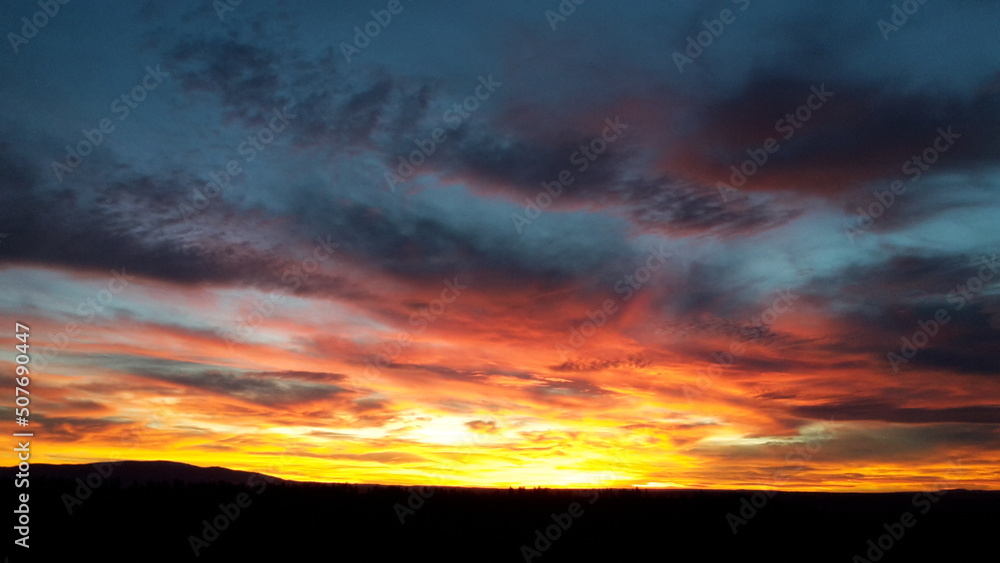 Fototapeta premium Sunsets and Rainbows