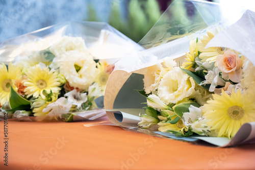 A bouquet of gratitude to give to parents