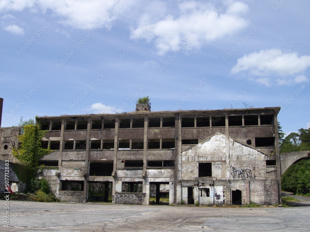 Verfallene Fabrik, Lost Place in Irland Verfallene Fabrik, Lost Place in Irland