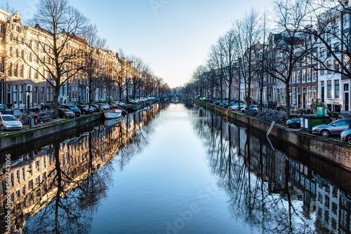Foto Historic canals and cityscape, Amsterdam, The Netherlands