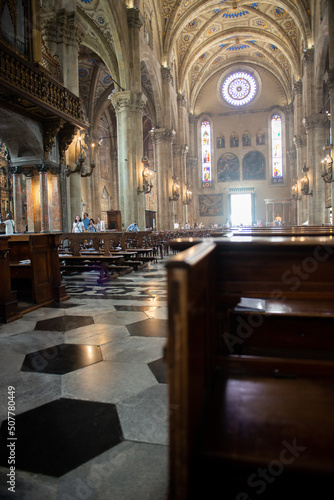 Iside Cathedral Duomo in ancient city Como  Lombardy  Italy  Europe