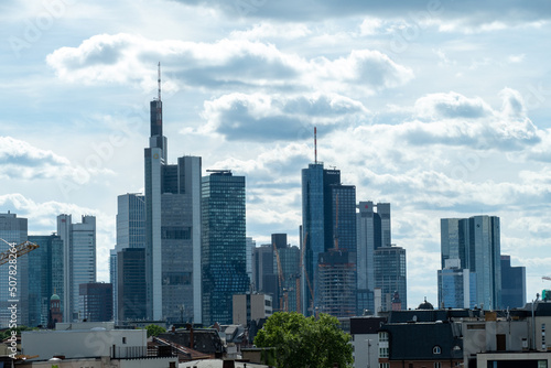 Frankfurt Skyline mit Wolken, Deutschland Hessen