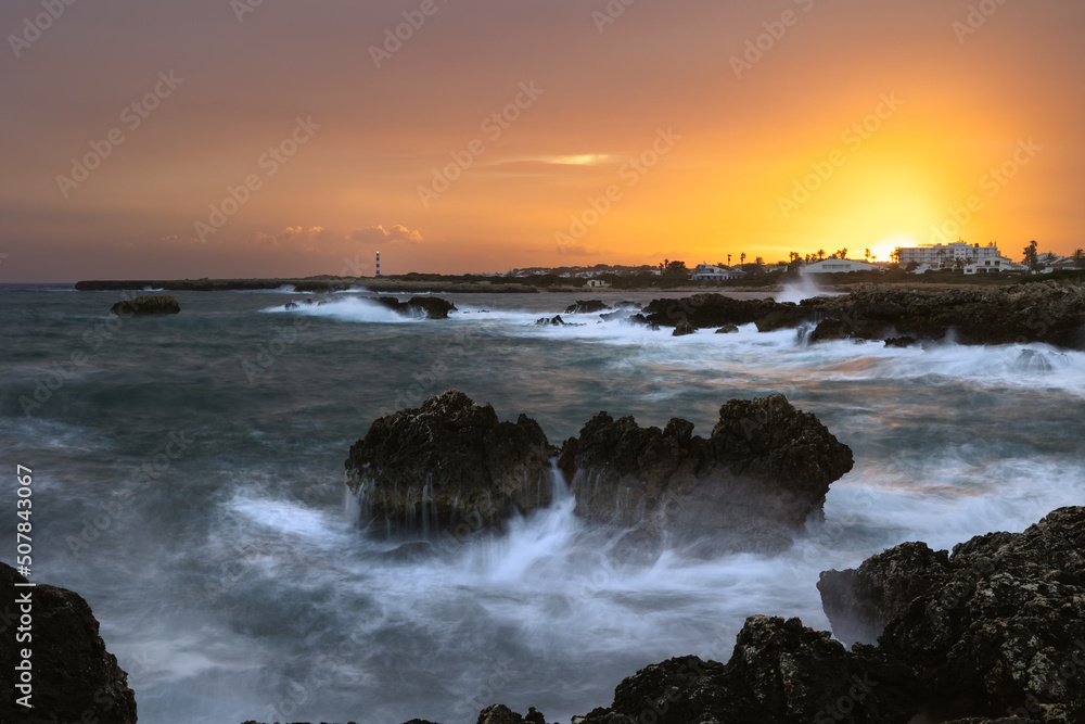 Obraz premium Fire in the sky over Menorca