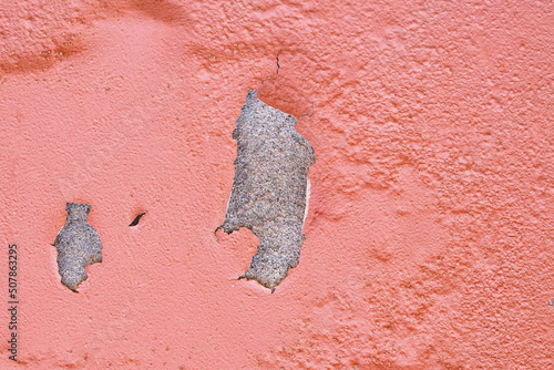 Wall paint that peels off and wears off.