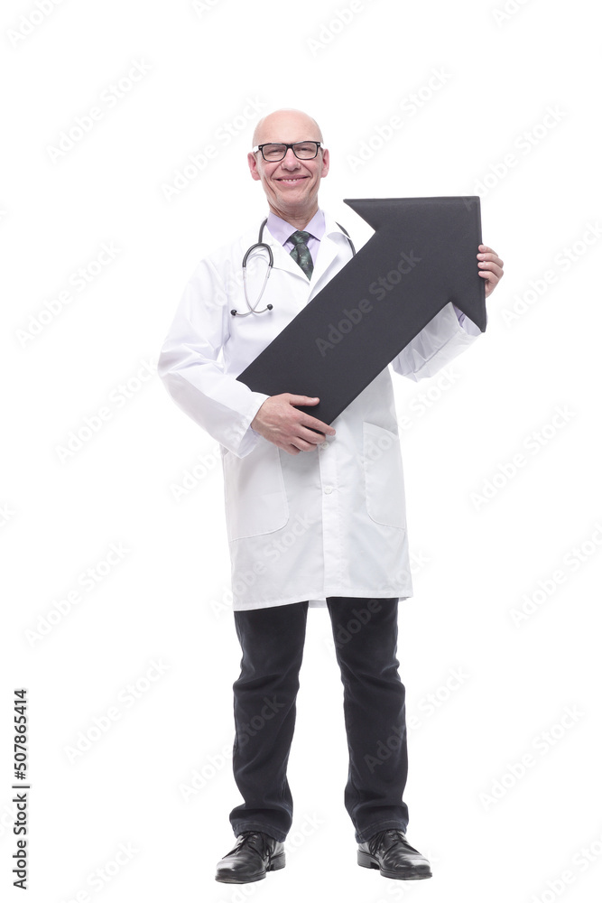 smiling doctor with an arrow pointing in the direction.