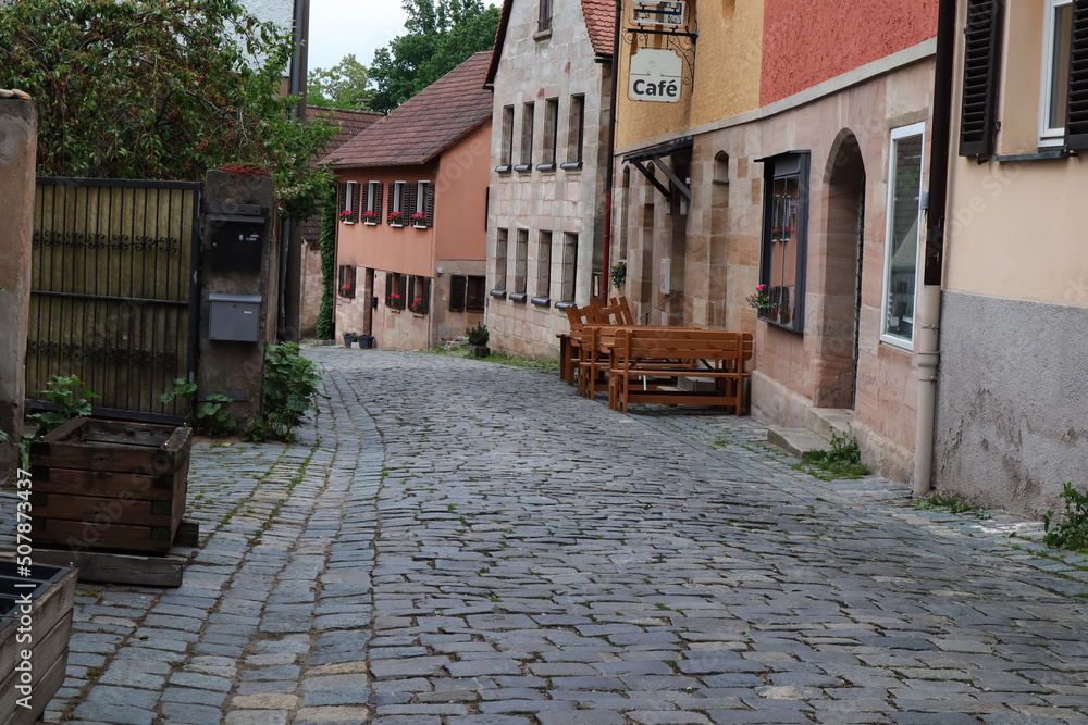 Altstadt, Pflastersteine, Straße, Cadolzburg, Kneipe, Biergarten 